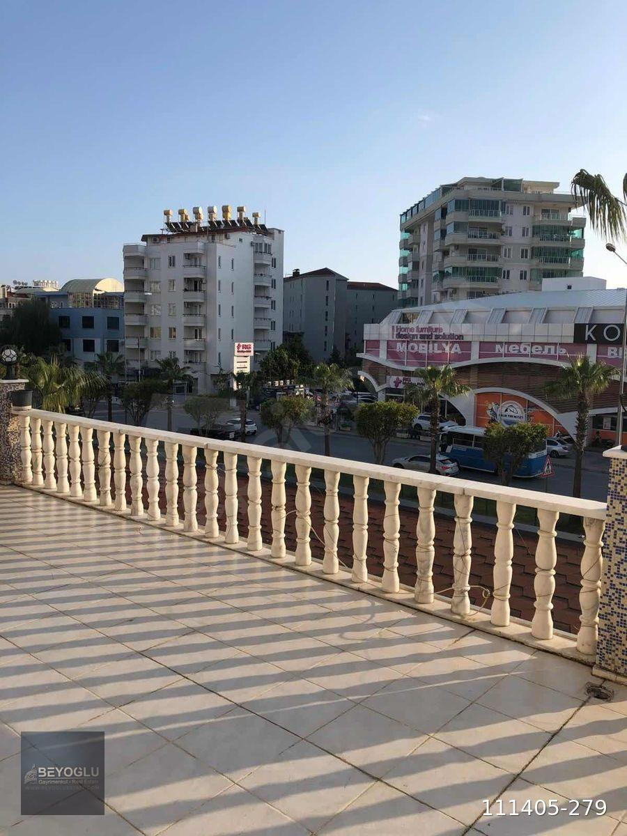 Alanya Tosmur Site İçi 2+1 Ofis veya Mesken Satılık