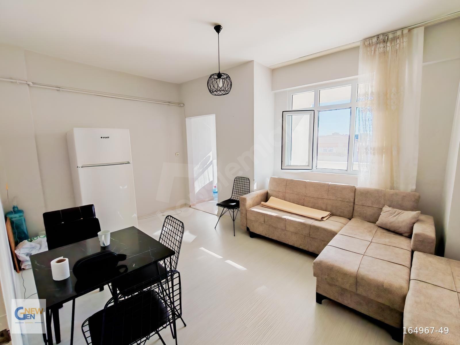 BRANDIUM AVM YANINDA ARAKATTA BALKONLU EŞYALI 1+1 KİRALIK DAİRE