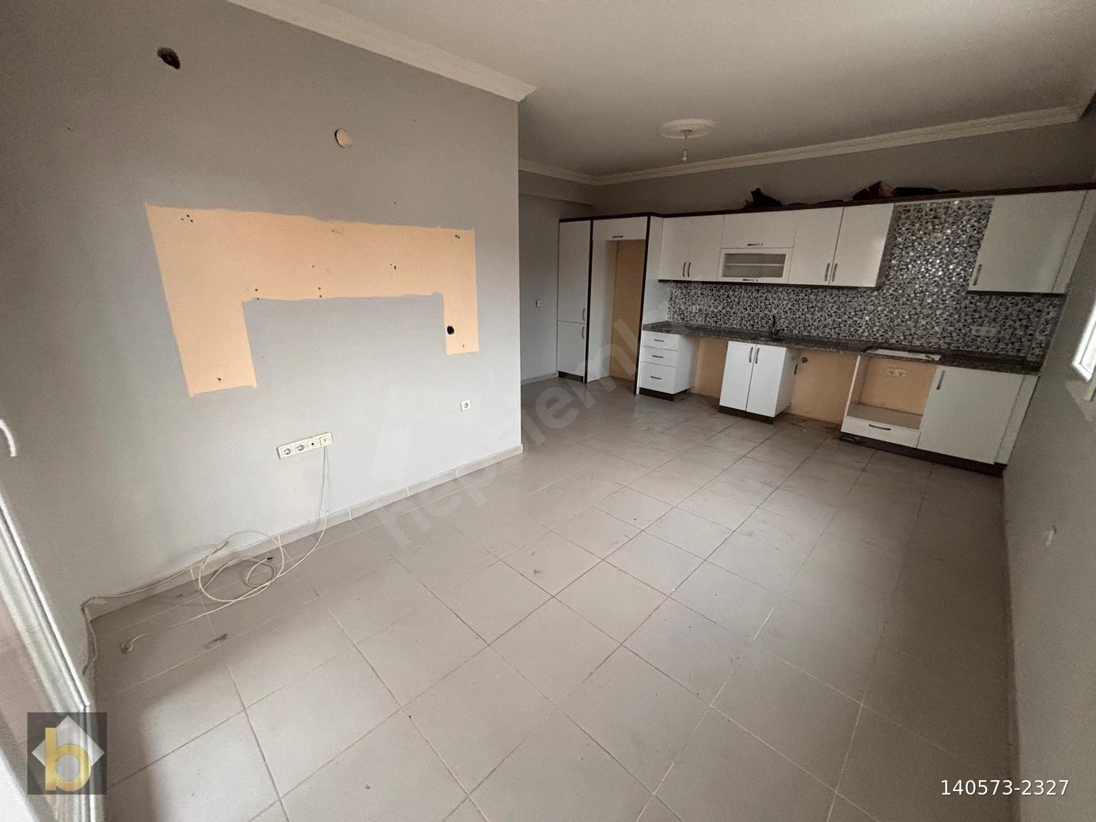 Fethiye cami Mahallesi'nde yüksek giriş satılık 2+1