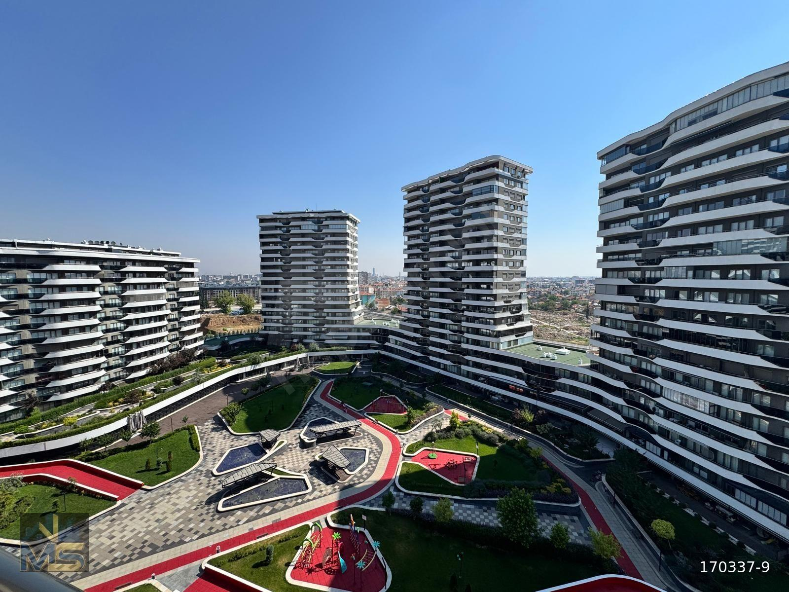 PARKMAHAL'DE VİLLA KONFORU 360 M² KIŞ BAHÇELİ 6+2 DUBLEKS DAİRE