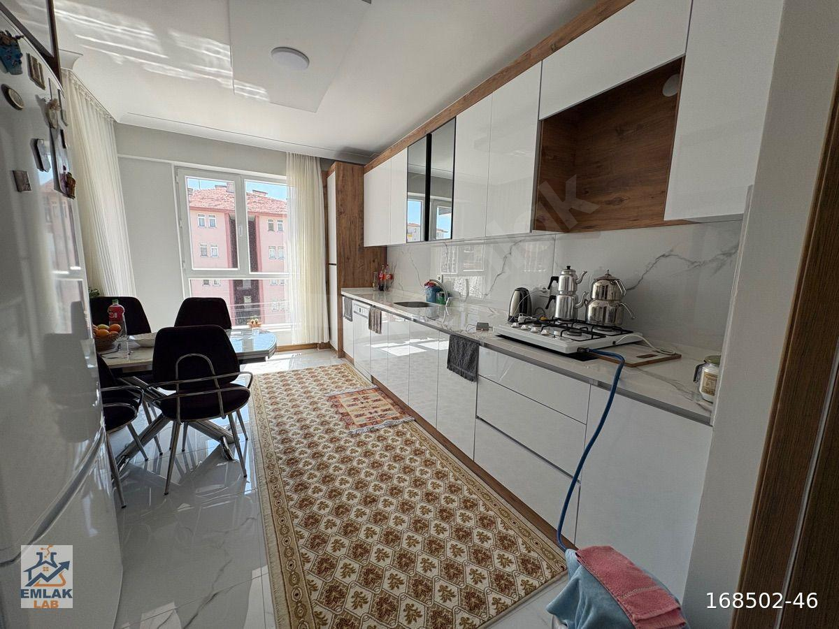 EMLAK LAB’TAN ŞENTEPE SOLDA ACİLLL SATILIK 3+1 DAİRE