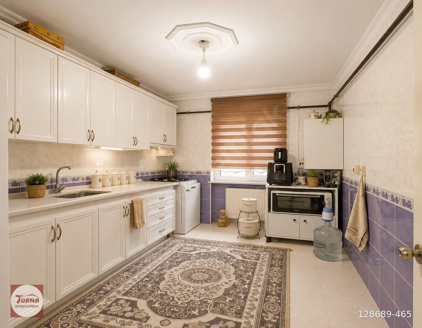 AVCILAR MUSTAFA KEMAL'DE METROBÜSE 5DK 2+1 SATILIK KELEPİR DAİRE