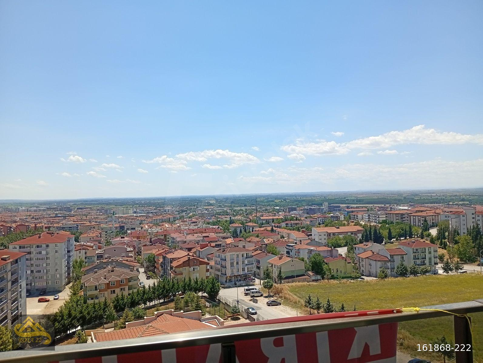 Edirne Atatürk Mah'de Eşsiz Manzaralı Kiralık 2+0 Eşyalı Daire