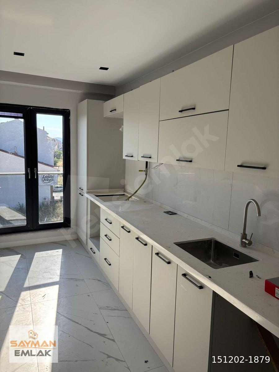 SAYMAN'DAN TAVŞANLI ÇIRÇIR ÇEŞMEDE KİRALIK DAİRE