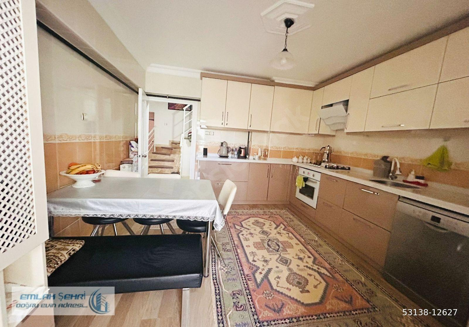 MUTLU CADDE YAKINI ÇİFT GİRİŞLİ 6+1 DUBLEKS DAİRE..!
