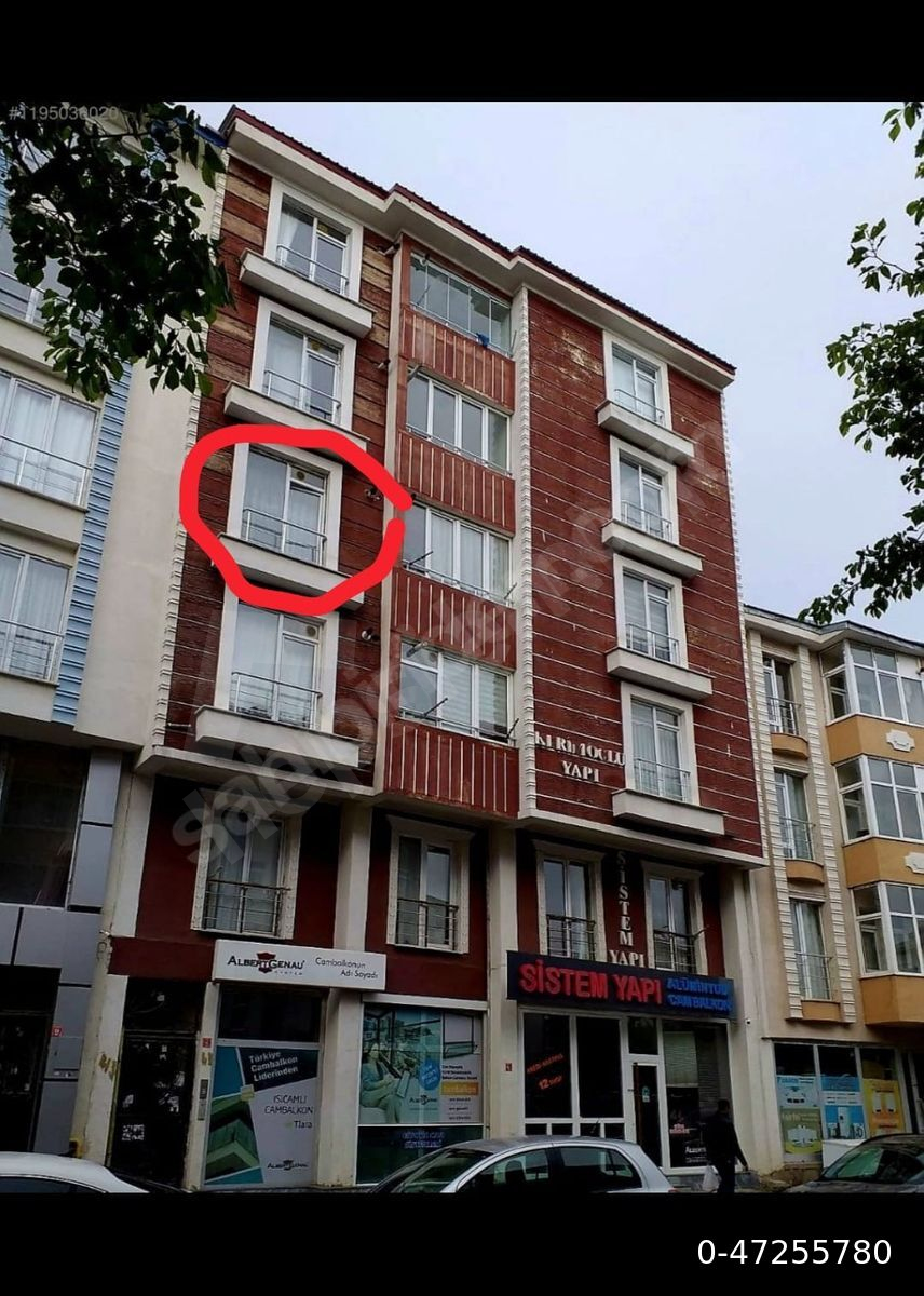 1+1 ayrı mutfaklı geniş daire