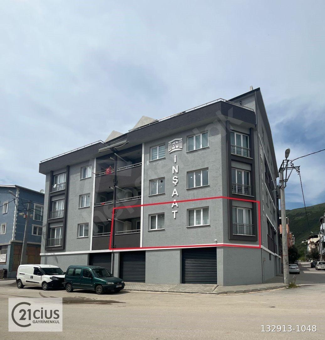 C21 Cius; Yeni Yerleşim bölgesinde İki Cepheli 3+1 Daire