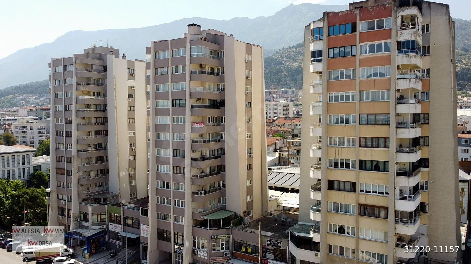 Manisa Şehzadeler Yarhasanlarda Satılık 3+1 Arakat