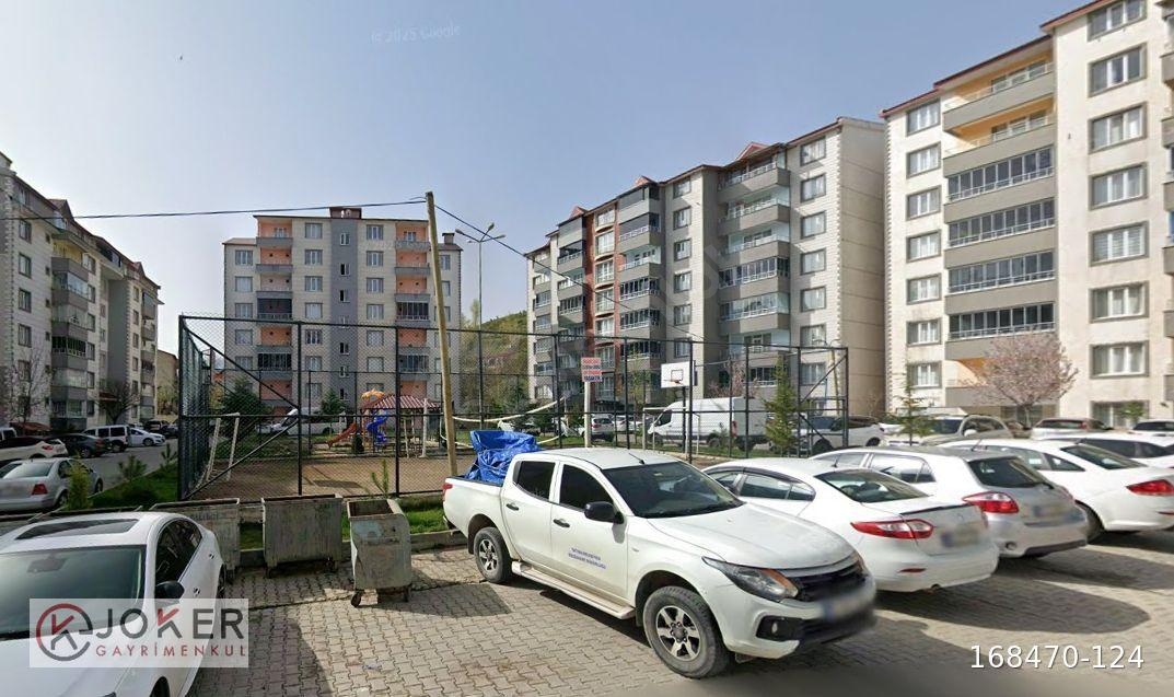 TATVAN MERKEZDE GÖL MANZARALI EVEBEYN BANYOLU KİRALIK 4+1