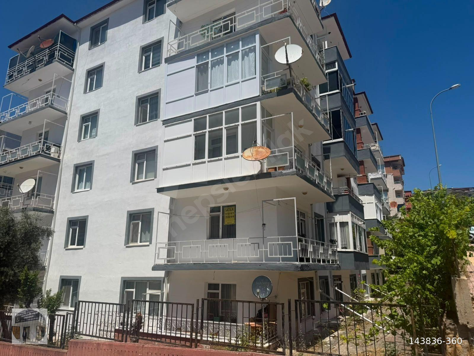 BİLECİK AKADEMİ EMLAK DANIŞMANLIĞIN`DAN ERTUĞRULGAZİ MAH. SATILIK 3+1 DAİRE