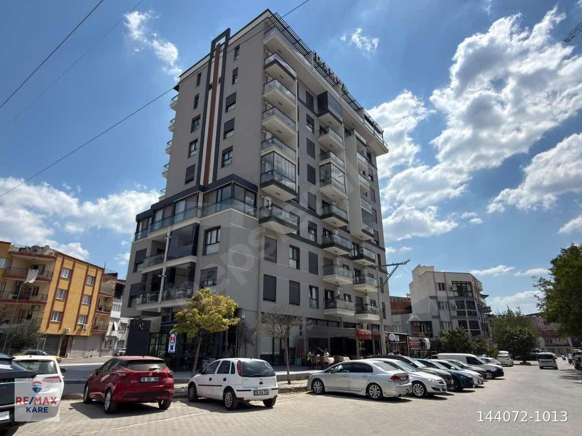 BORNOVA YEŞİOLOVA ADIM BORNOVA 2'DE SATILIK 1+1 DAİRE