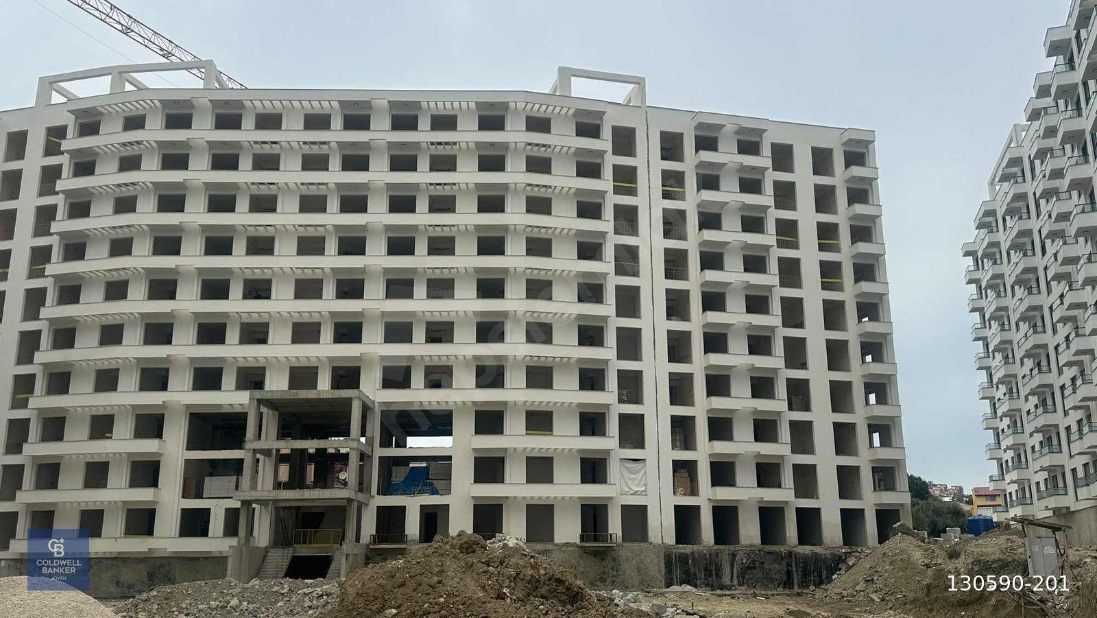 KUŞADASINDA DENİZE SIFIR SATILIK LOFT YATIRIM FIRSATI DAİRE