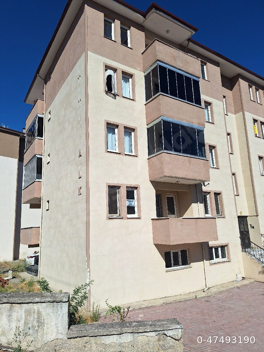 Emek Mahallesi ferah Geniş Kiralık Daire
