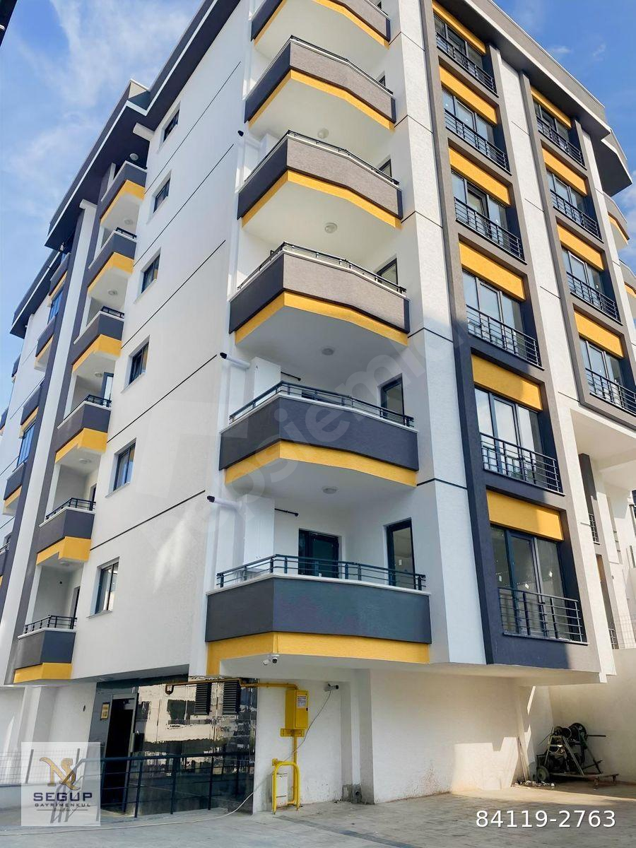 SEGUP'TAN TRAMVAYA YAKIN AYRI MUTFAK SATILIK 2+1 DAİRE (3)