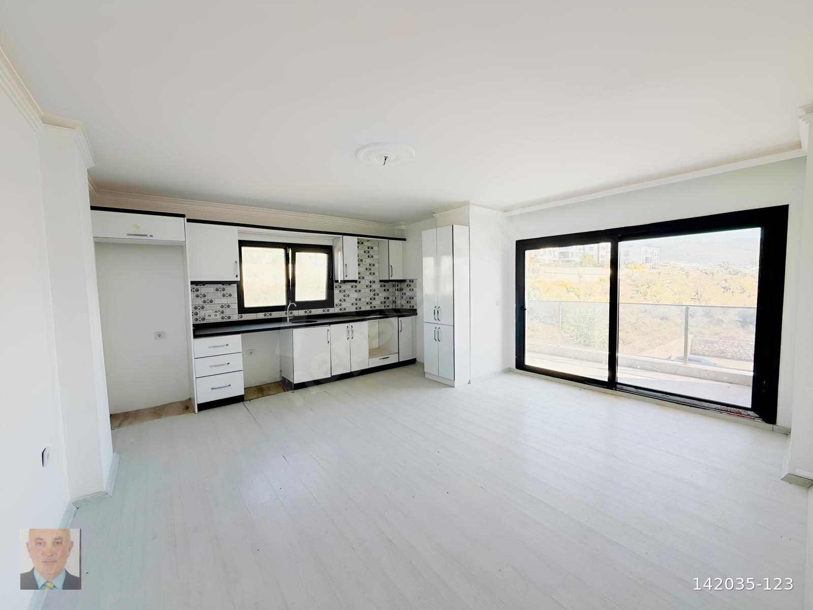 Bodrum Mumcular'da Satılık 90 m² Geniş 3+1 Krediye Uygun Daire