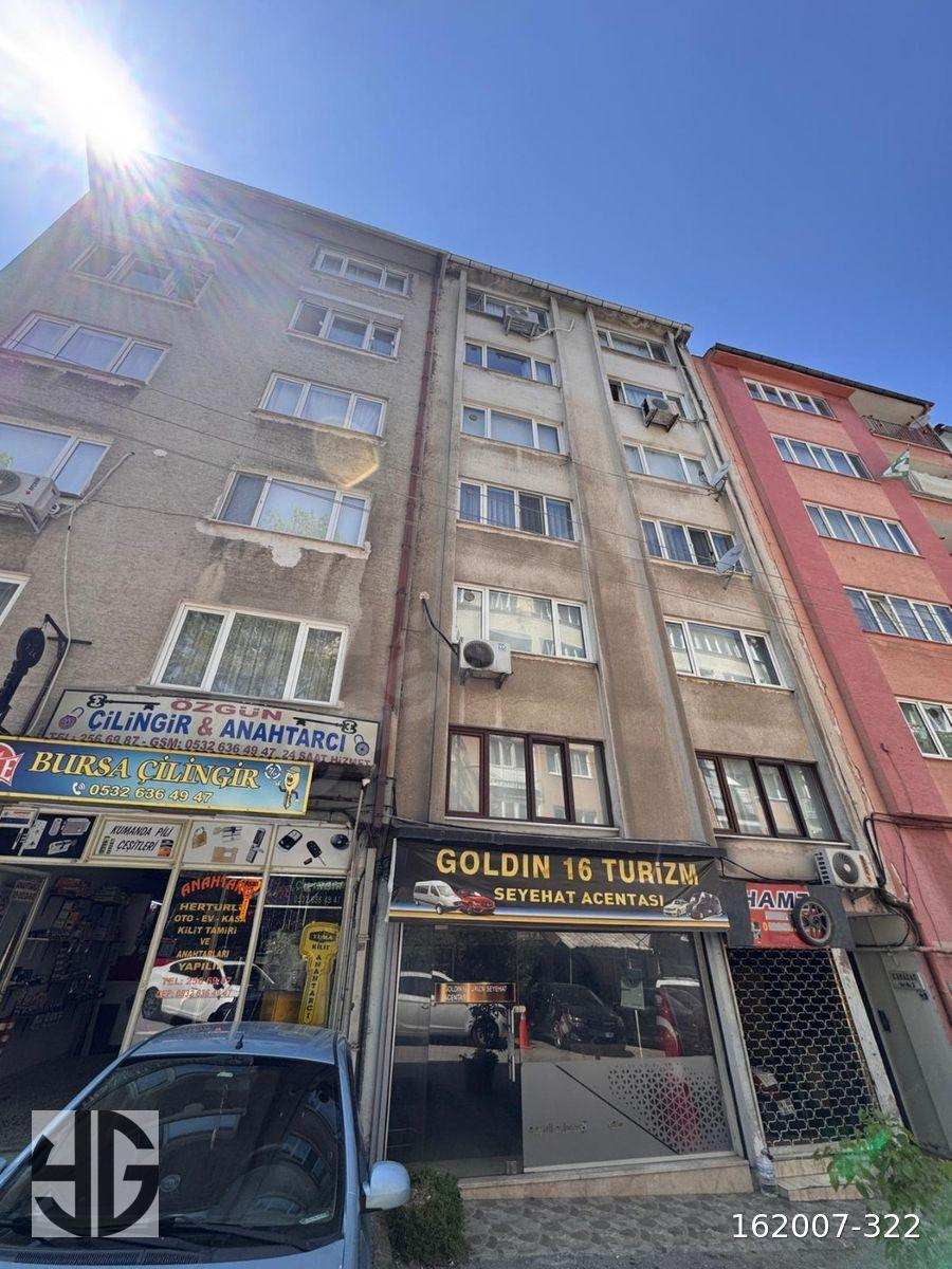 KENT MEYDANI'NA 1 DAKİKA MESAFEDE SATILIK 3+1 DAİRE!