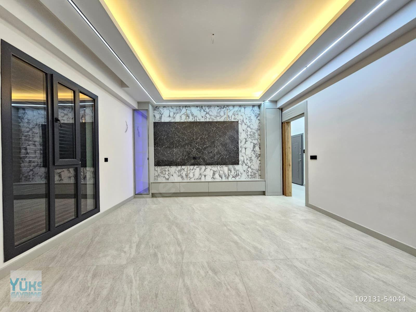 Denizli bereketler de harika konumda 3+1 180 m2 panjurlu giyinme odalı ultra lüks daire
