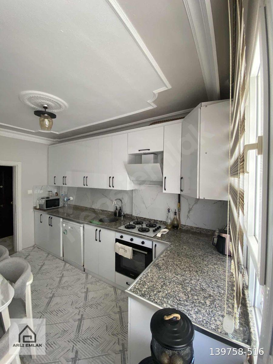 ARLIDAN ÇAYLI UĞUR SİTESİ SATILIK LÜKS DAİRE