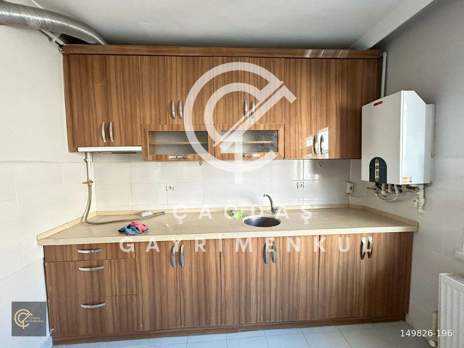 Şehitlikte sahibinden kiralık daire