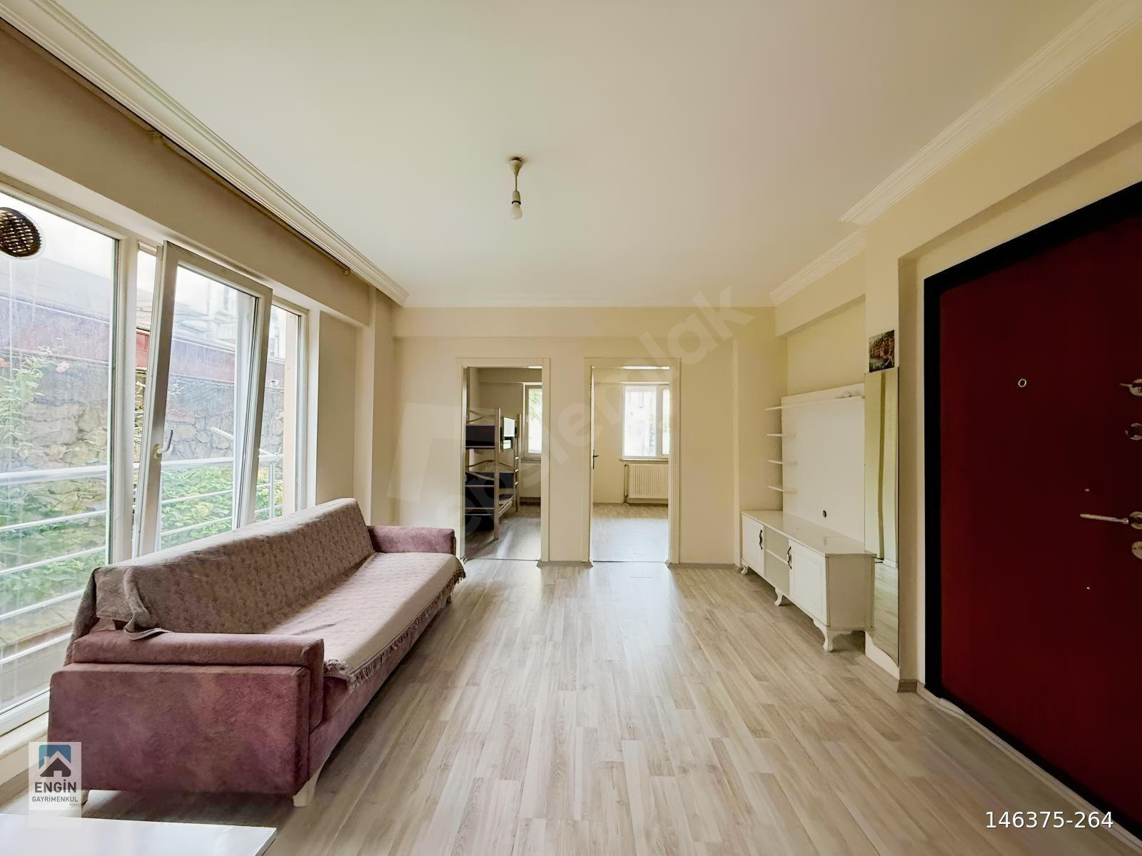ENGİN GAYRİMENKUL MERKEZ HENDEK YANINDA KİRALIK 2+0 DAİRE