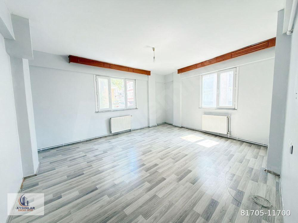 ÇOBANÇEŞMEDE MOLLA GÜRANİ CAMİ YAKINI SATILIK 3+1 DAİRE