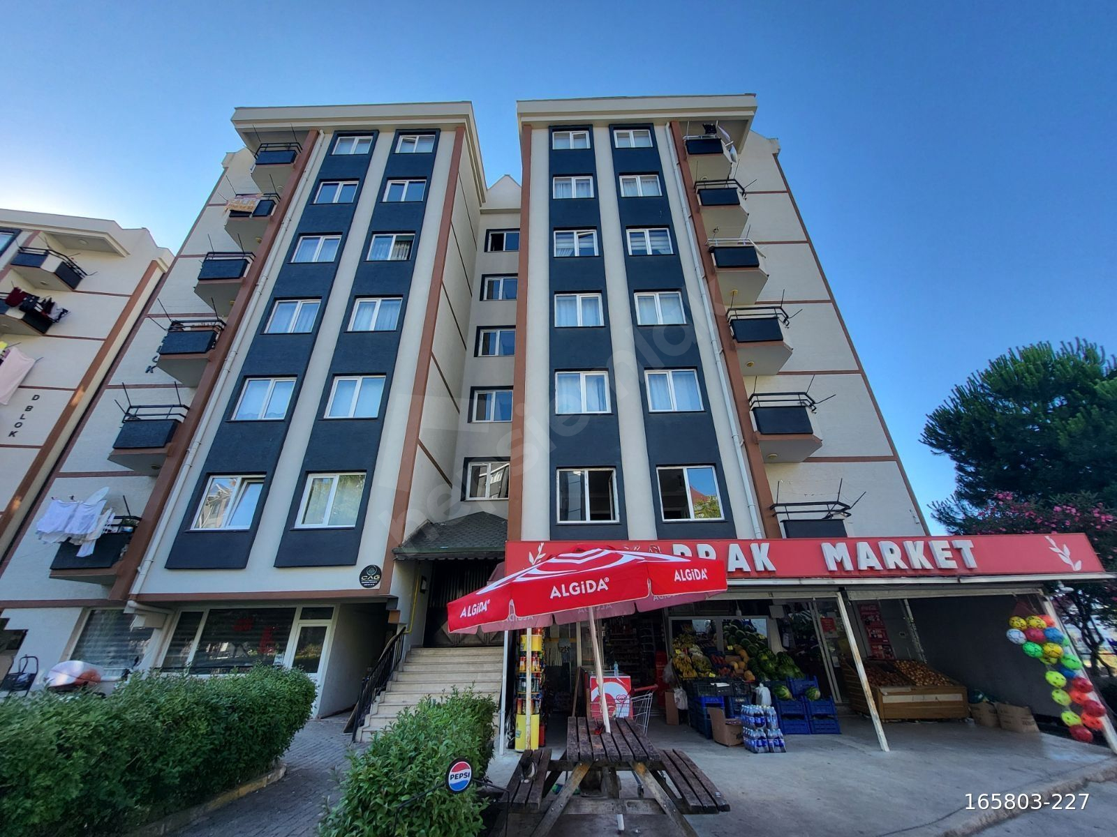 CİHANGİR EMLAK'TAN YAPRAK KENT SİTESİNDE 3+1 SATILIK DAİRE