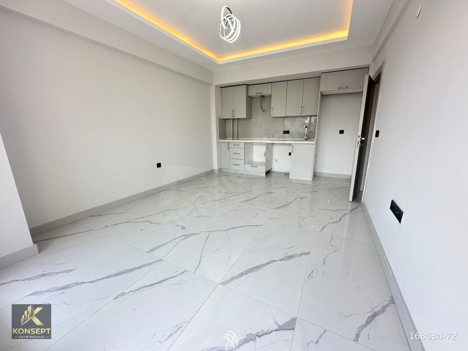 ÇANAKKALE MERKEZ KARACAÖRENDE HAVUZLU SİTEDE SATILIK 1+1 DAİRE