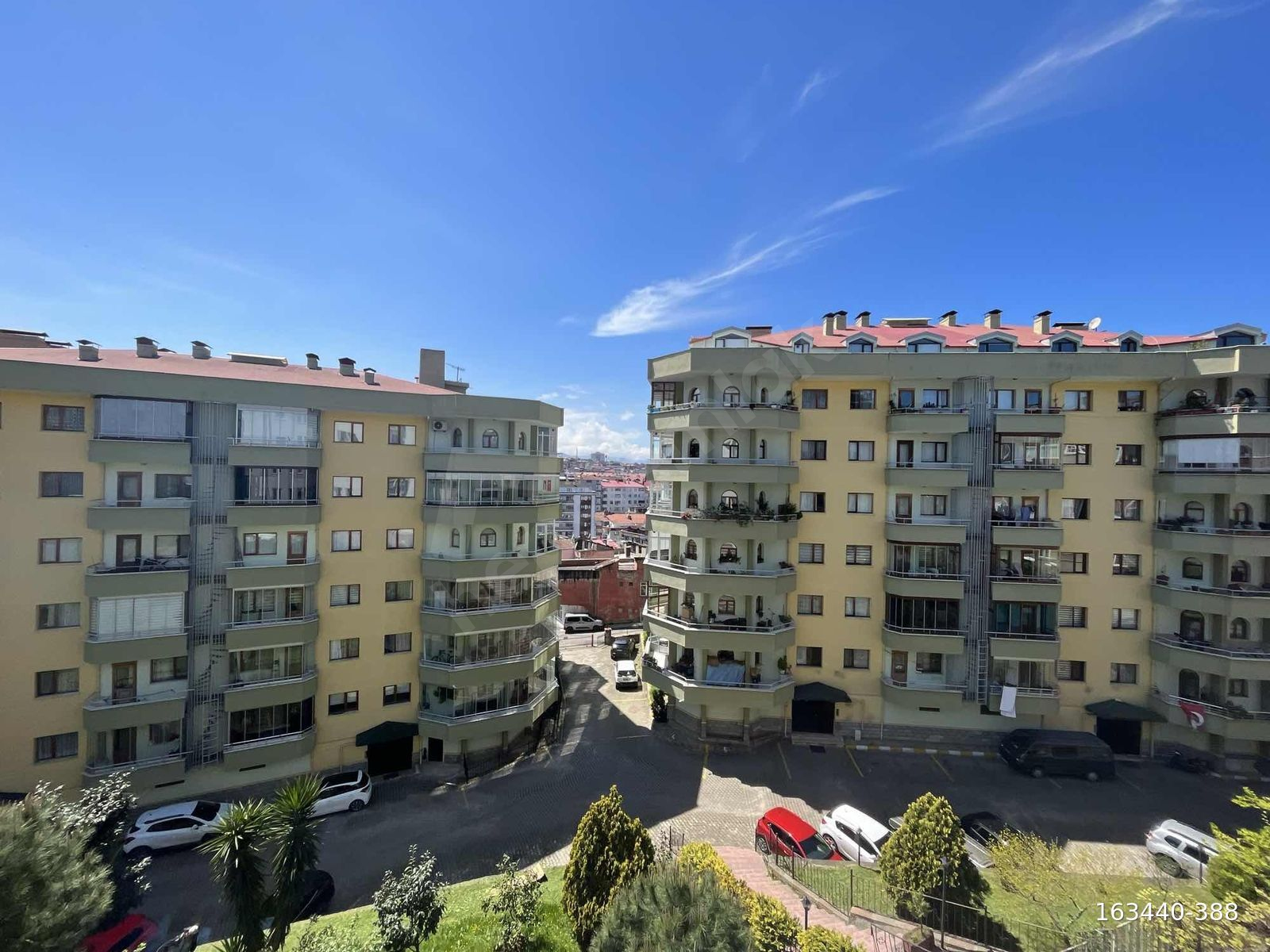 VIP GAYRİMENKUL'DEN YENİCUMA'DA 3+1 ASANSÖRLÜ SATILIK DAİRE