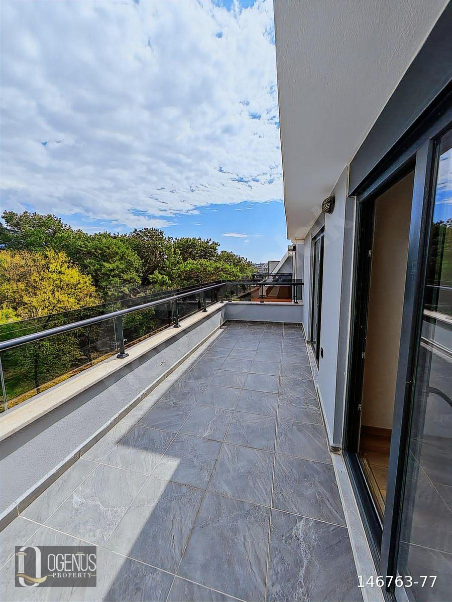 OBA'da LÜKS SİTEDE İKAMETE UYGUN 2+1 / AVALIABLE FOR RESIDENCY