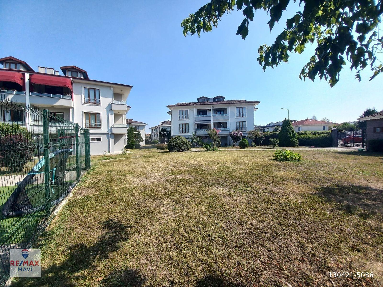 Remax Mavi-İstiklal Mah. Sancak Sitesi Garajlı Geniş Konforlu3+1