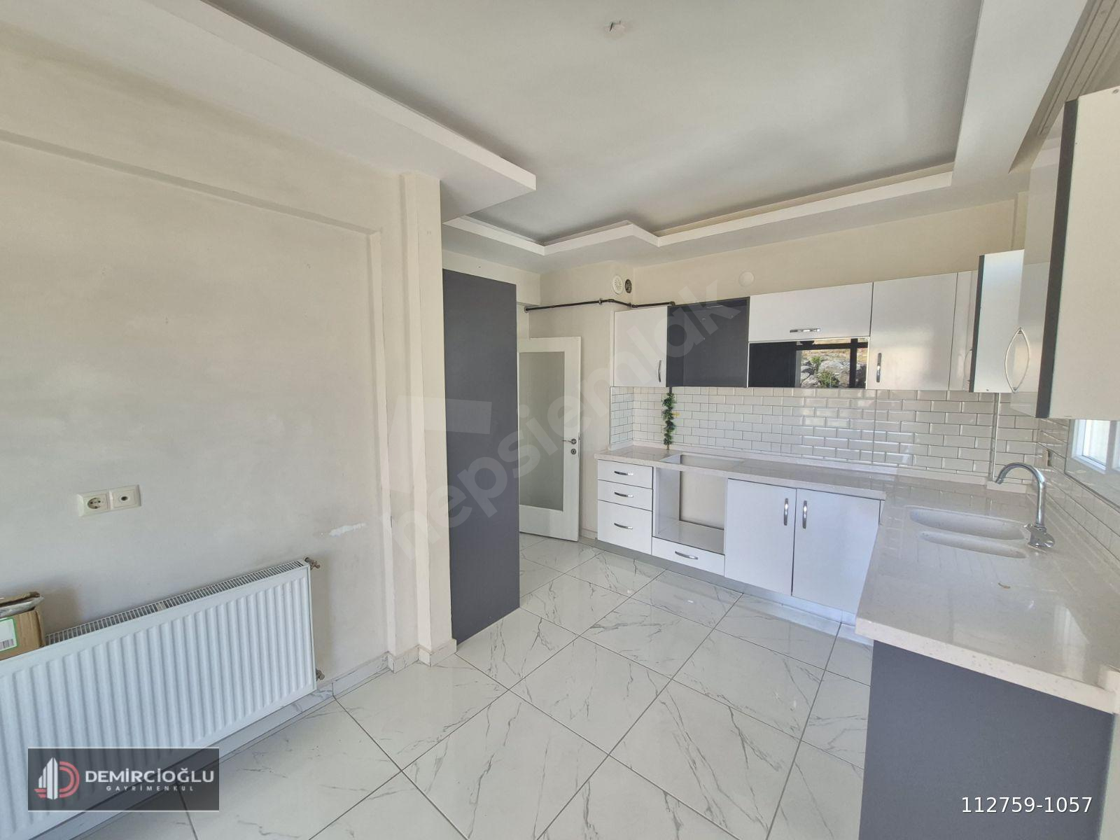 TALAS PAPATYA CADDESİ 187M2 GENİŞ KİRALIK DAİRE