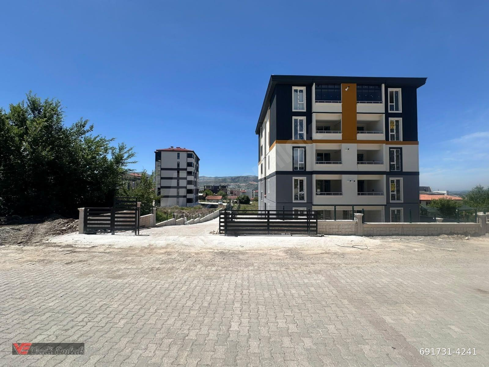 GÜNEŞLİ MAHALLESİNDE SATILIK SIFIR LÜKS DAİRE | VADİ EMLAK
