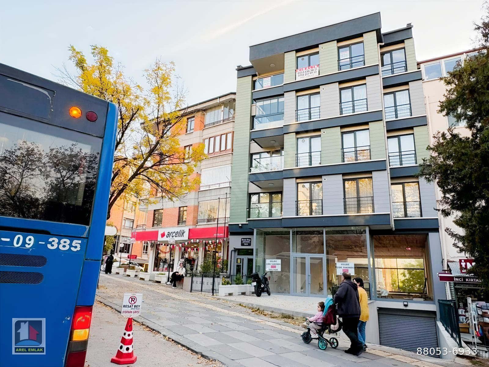 AREL'DEN KIBRIS CD.ÜSTÜ YENİ BİNA 4.KAT ASANSÖRLÜ,KOMBİLİ,ÖN 3+1