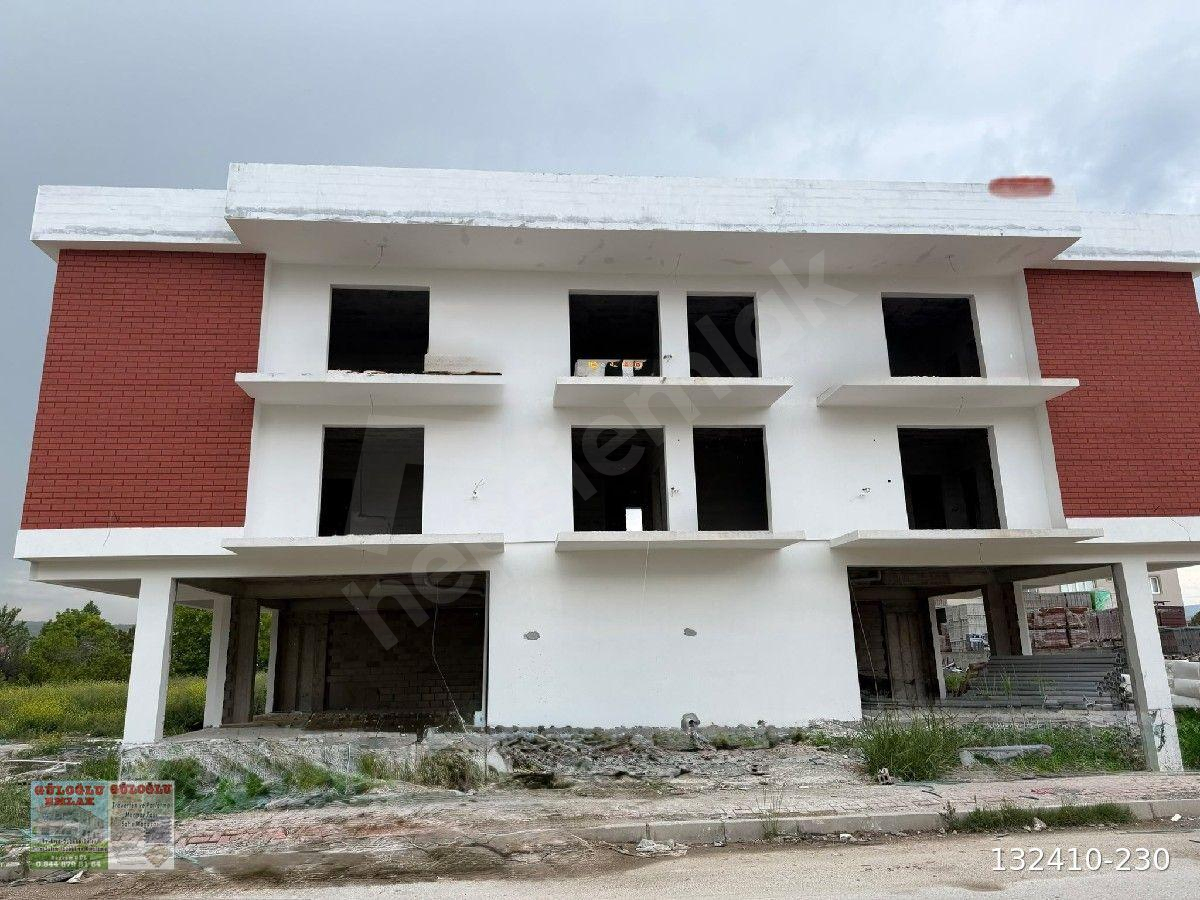 ÇİVRİL OTOGAR KARŞISI 65 M2 2+1 2.KAT ASANSÖRLÜ BALKONLU SATILIK DAİRE