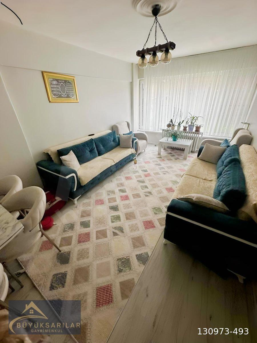 CUMURHİYET BULVAR CADDE ÜSTÜ BAHÇE KATI SATILIK 2+1 DAİRE