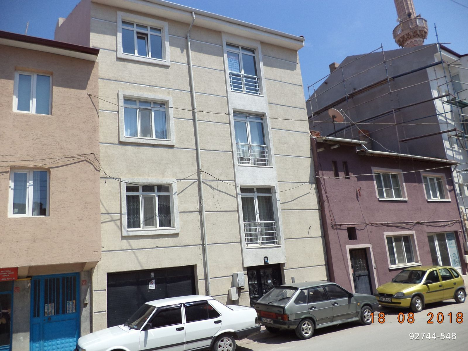 ESKİŞEHİR ODUNPAZARI EMEK MH DİLEK CAMİ YANI ARAKAT 2+1 UYGUN KİRALIK DAİRE...