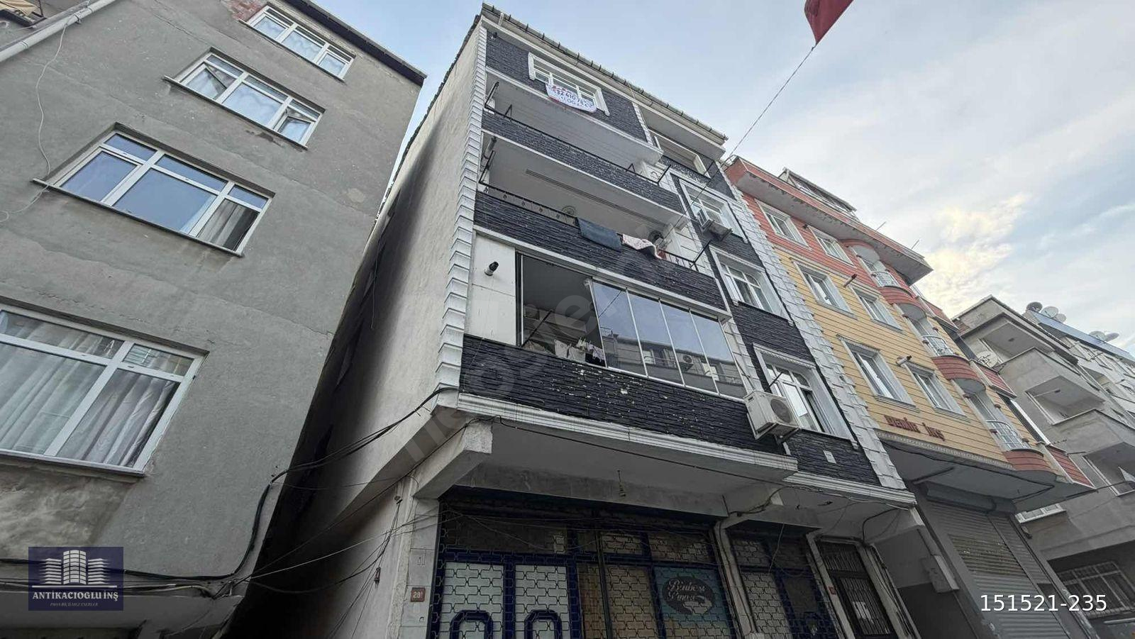 !acil!GÖZTEPEDE 3+1 110 m2 BALKONLU