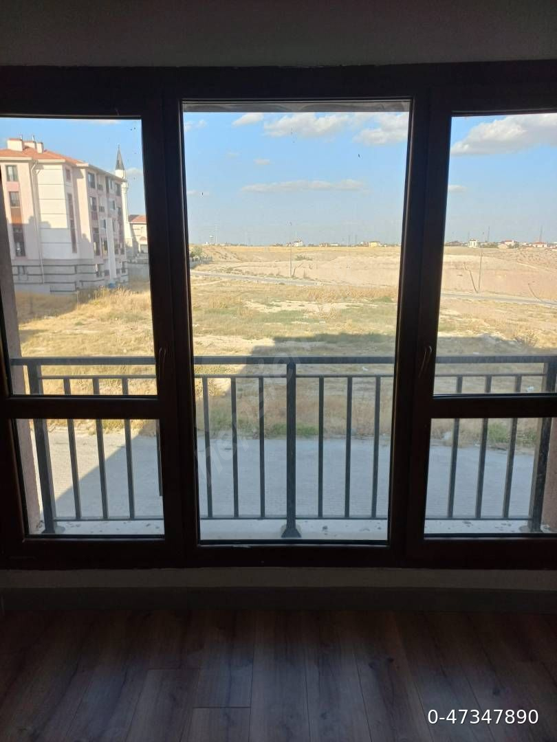 BAHÇELİEVLER TOKİDE ARA KAT MÜKEMMEL SIFIRDAN FARKSIZ DAİRE