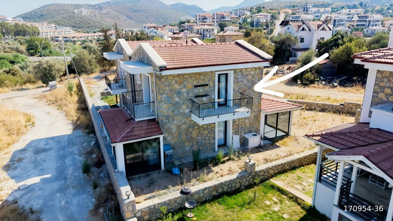 Datça Mahallesi'nde, Doğa Manzaralı, Yeni Binada 1+1 Daire