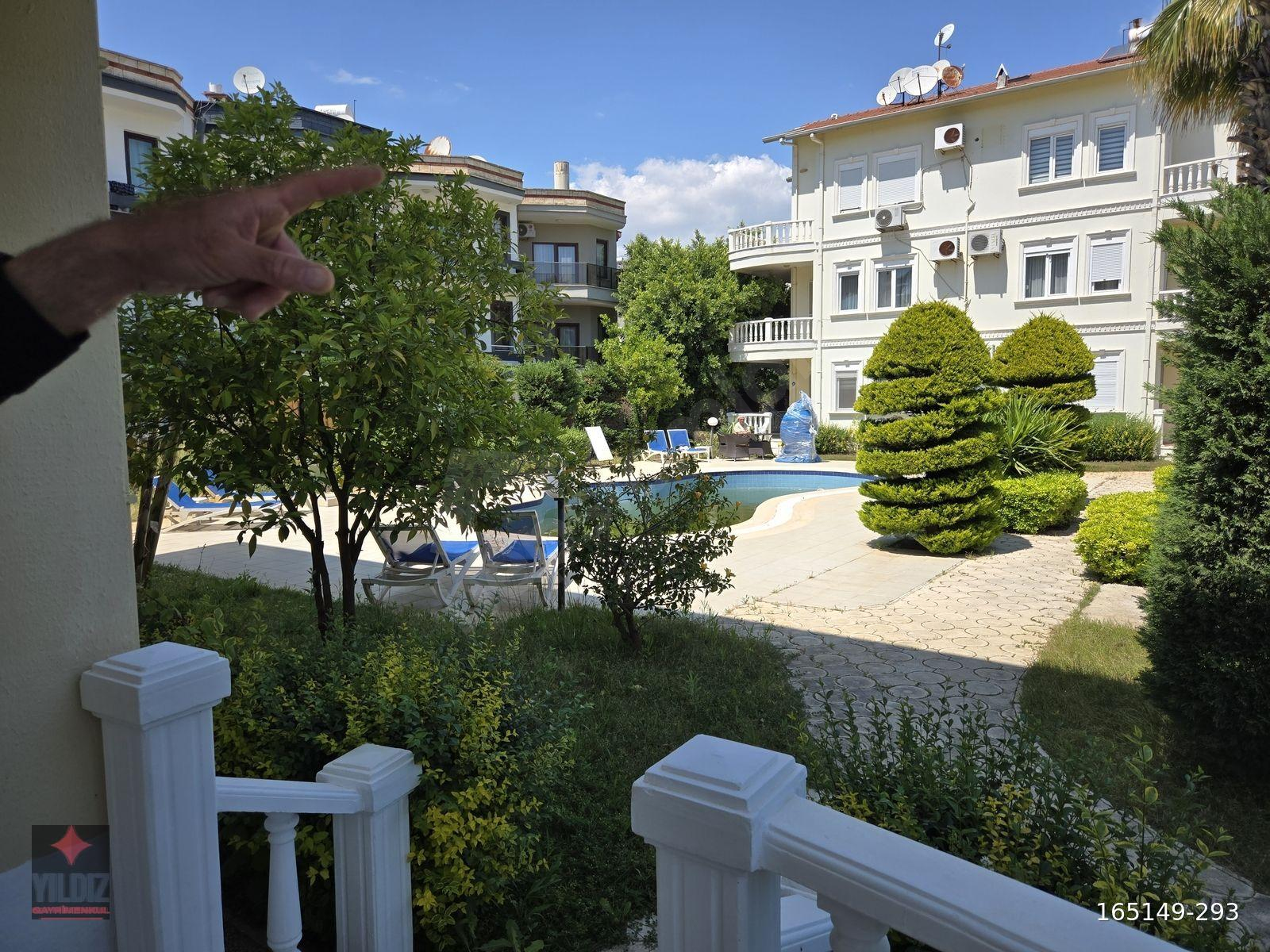 BELEK te Tatil Konseptli Sitede, bahçe kullanımlı 2+1 daire
