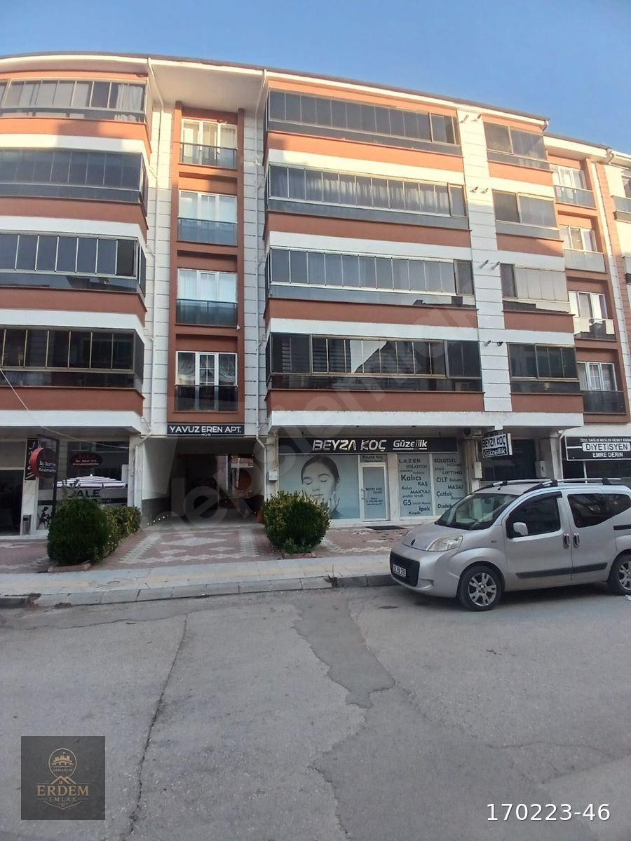 Yeni Mahalle de Her Yere Yürüme Mesafesinde Tertemiz 1+1 Kiralık Daire