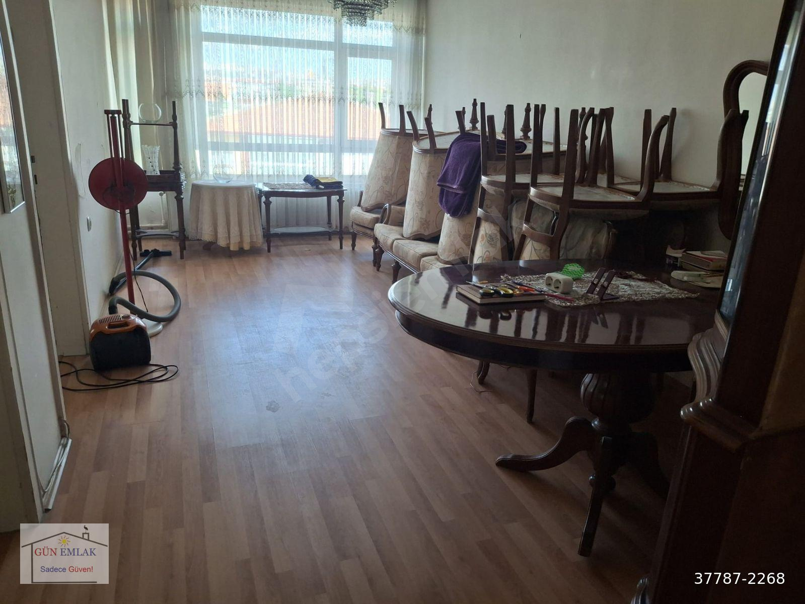 GÜN EMLAK'TAN KALABA SANATORYUM C. 1.ARA KAT 3+1 EŞYALI DAİRE