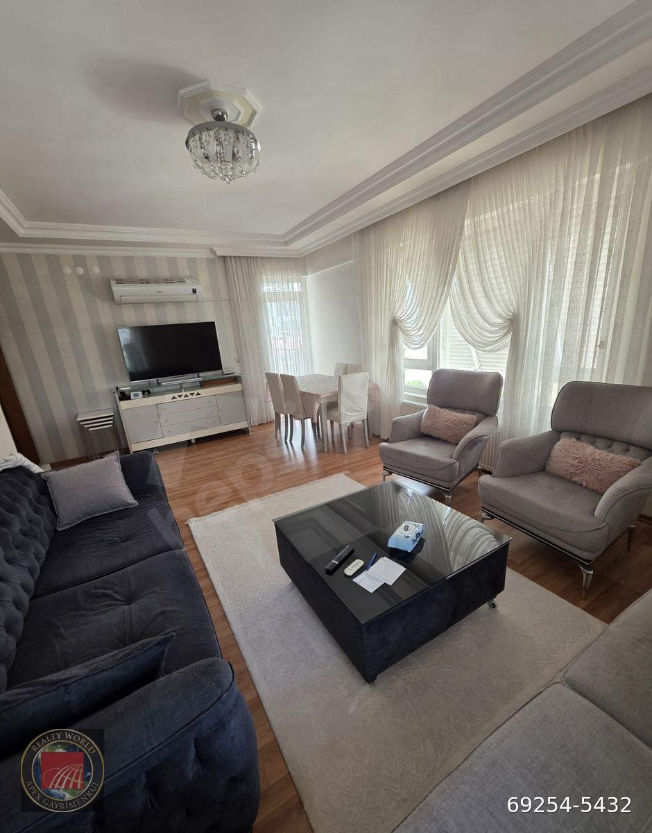 Konyaaltı Uncalı'da Acil Satılık Geniş 2 Balkonlu 3+1 Daire
