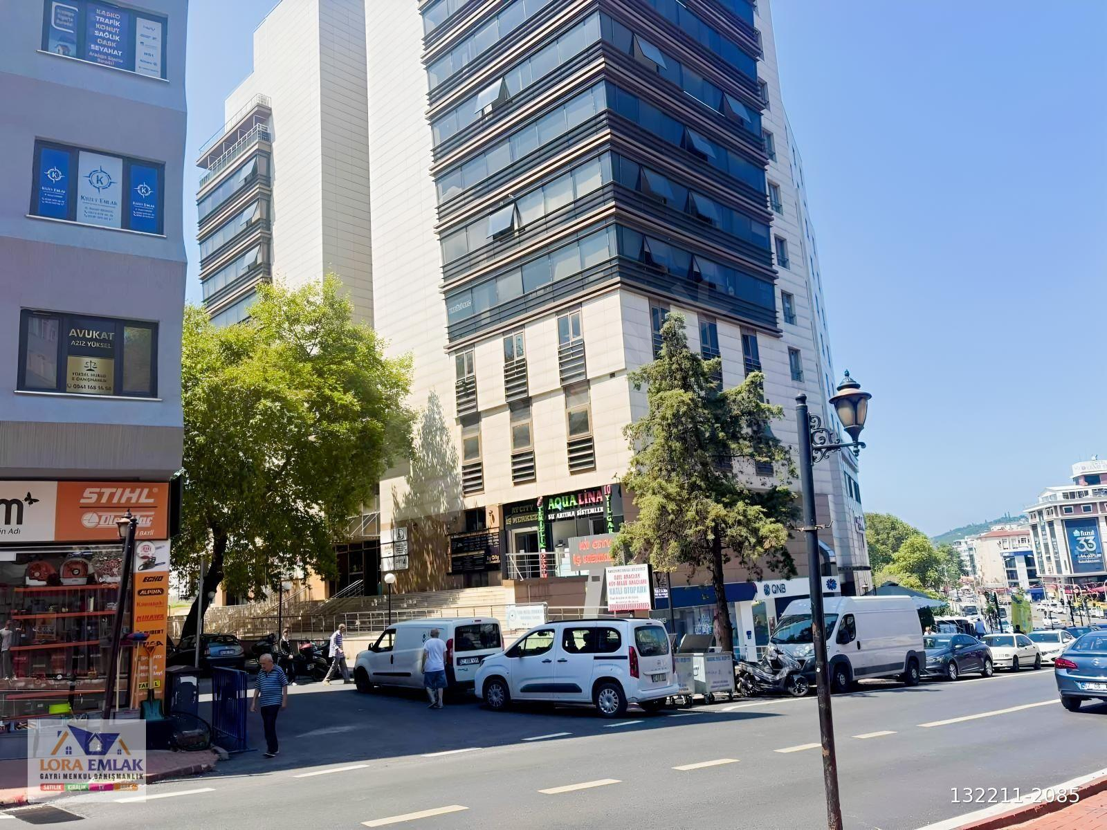 ÇARŞI-PAZAR-SAHİL-BELEDİYE VE KAYMAKAMLIK YAKINI 1+1 DAİRE