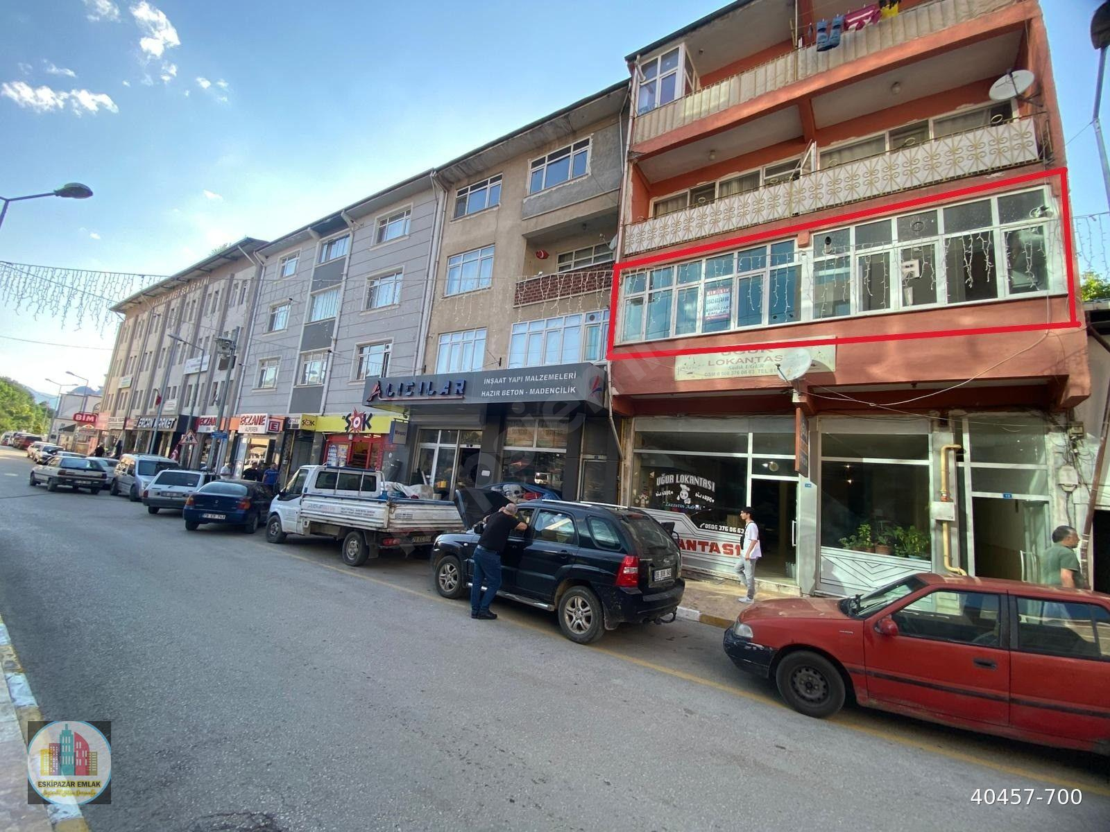 MERKEZ MAHALLESİ İNÖNÜ CADDESİNDE KOMBİLİ 2+1 KİRALIK DAİRE