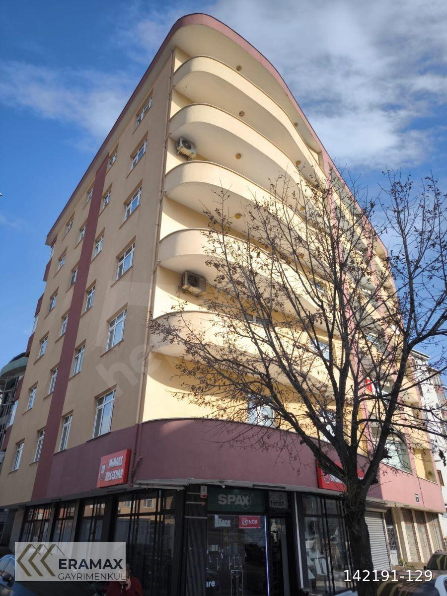 FERHATPAŞA'DA İÇİ YENİLENMİŞ 3+1 DAİRE HARİKA KONUMDA