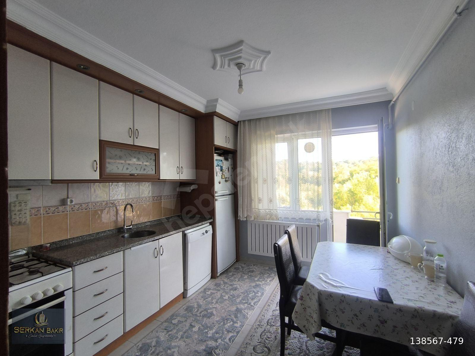 BARTIN MERKEZ 2+1 SATILIK CADDE ÜZERİ FIRSAT DAİRE