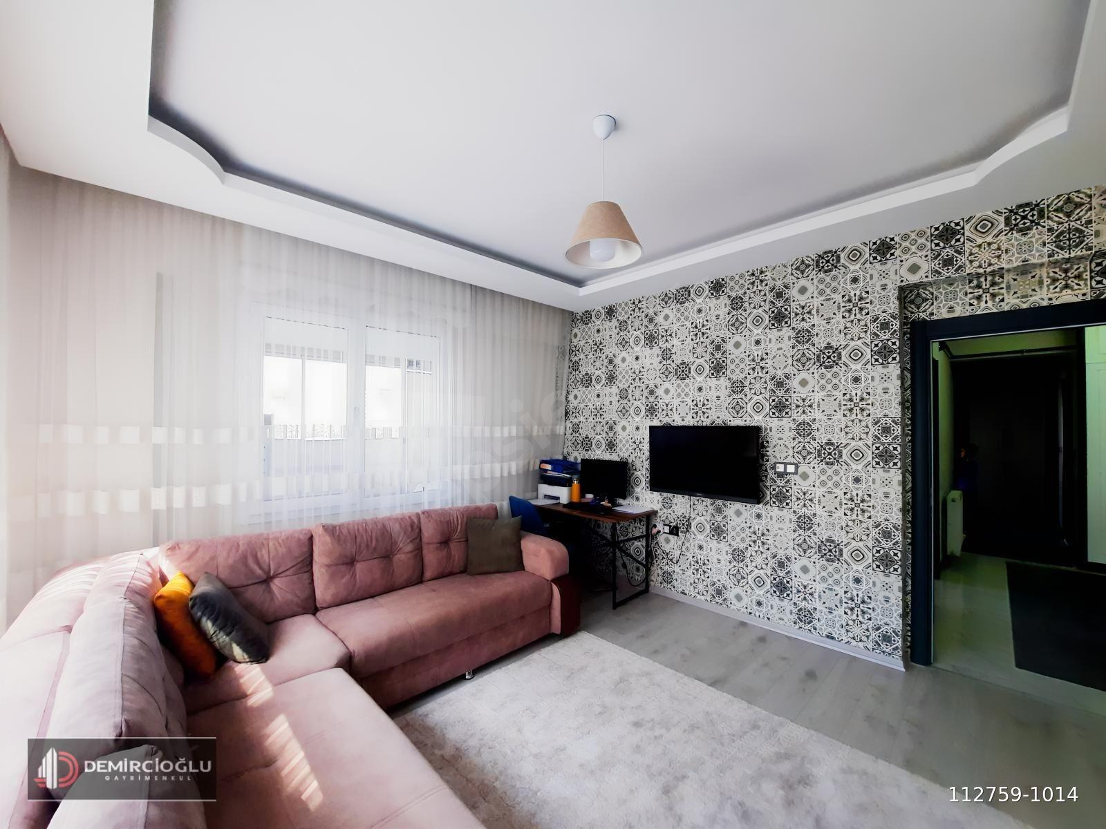 ZÜMRÜT MAHALLESİNDE KATILIM FİNANSMANLARINA UYGUN TEMİZ DAİRE