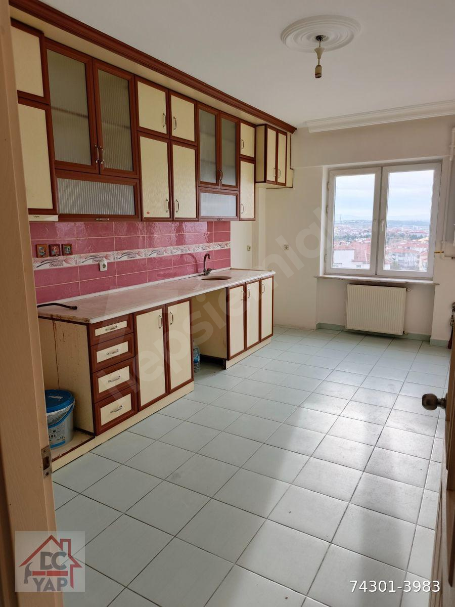 ÇORUM YAVRUTURNA MAH. BAHABEY CADDESİNDE KİRALIK 3+1 DAİRE