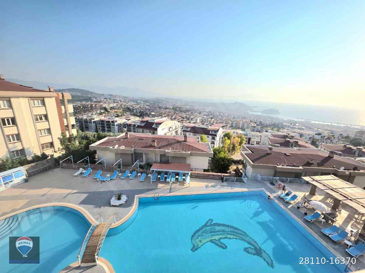 KUŞADASI EGE MAHALLESINDE KİRALIK 3+1 EŞYALI HAVUZLU FULL DENİZ MANZARALI DAIRE